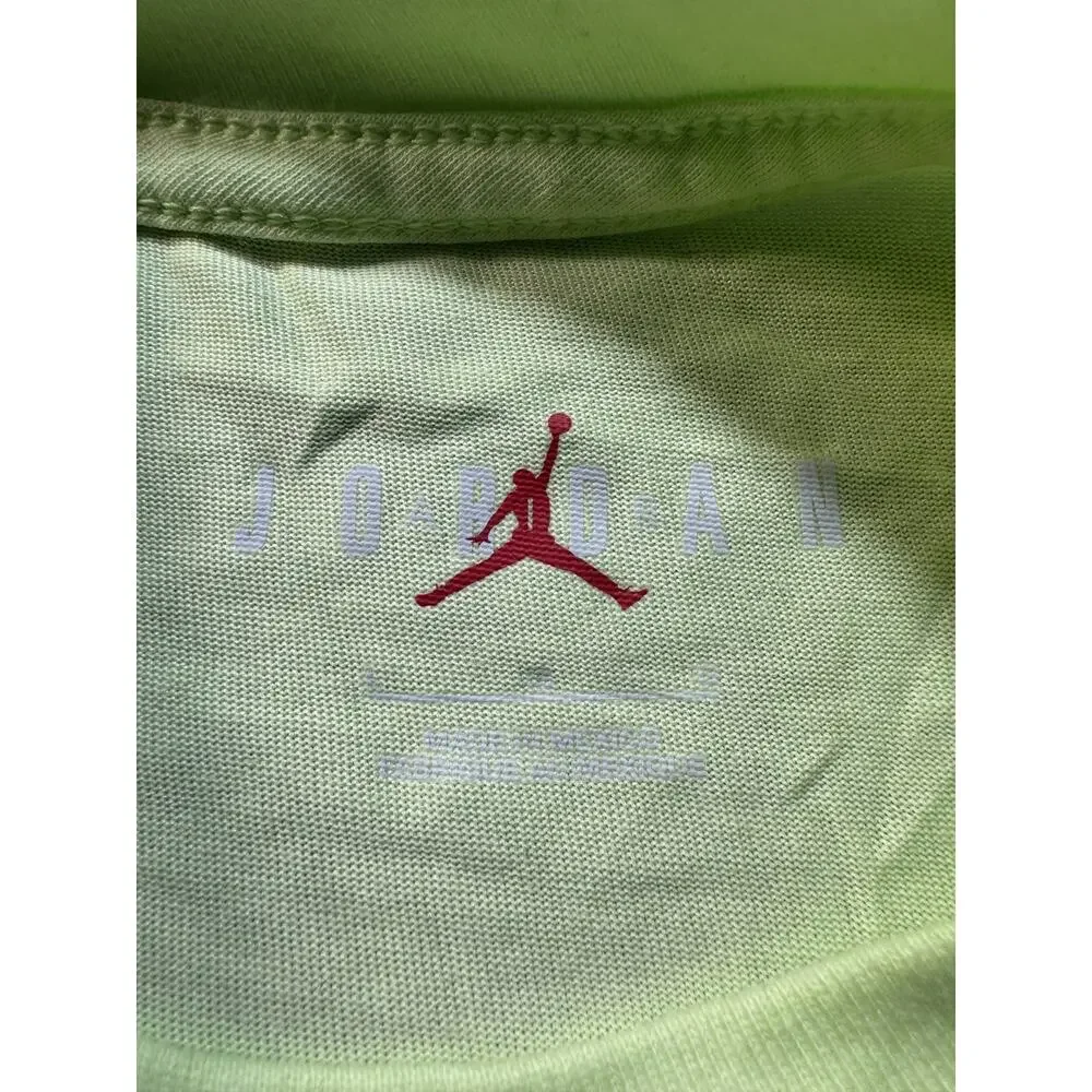 Jordan color yelloe